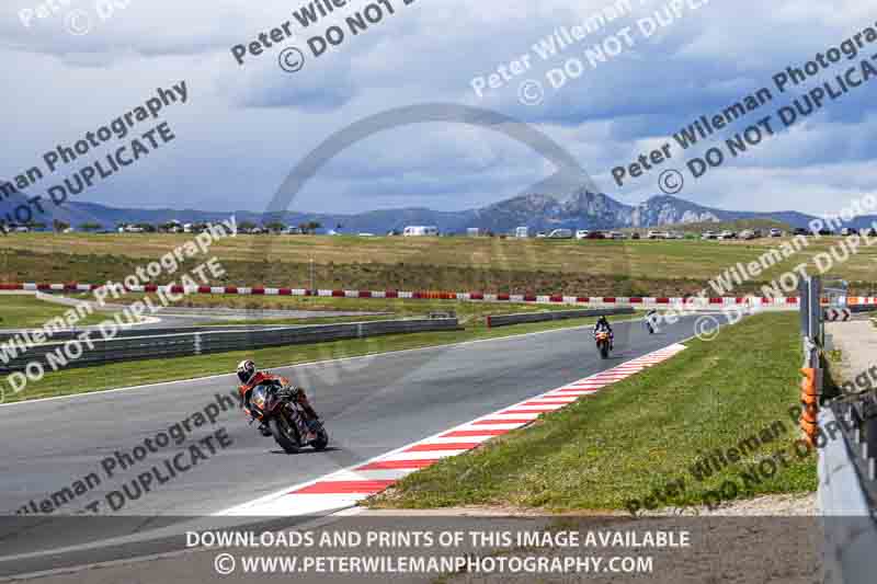 cadwell no limits trackday;cadwell park;cadwell park photographs;cadwell trackday photographs;enduro digital images;event digital images;eventdigitalimages;navarra;no limits trackdays;peter wileman photography;racing digital images;trackday digital images;trackday photos